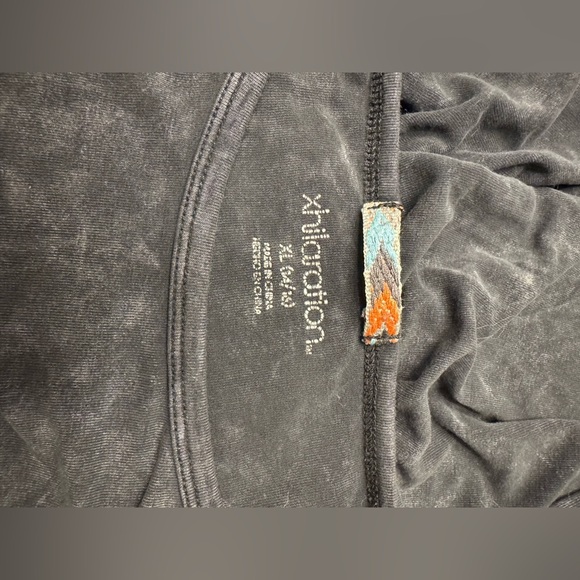 Xhilaration Wild and Free Graphic Tee Black Acid Wash Tunic XL Soft Stretch EUC - Picture 9 of 12